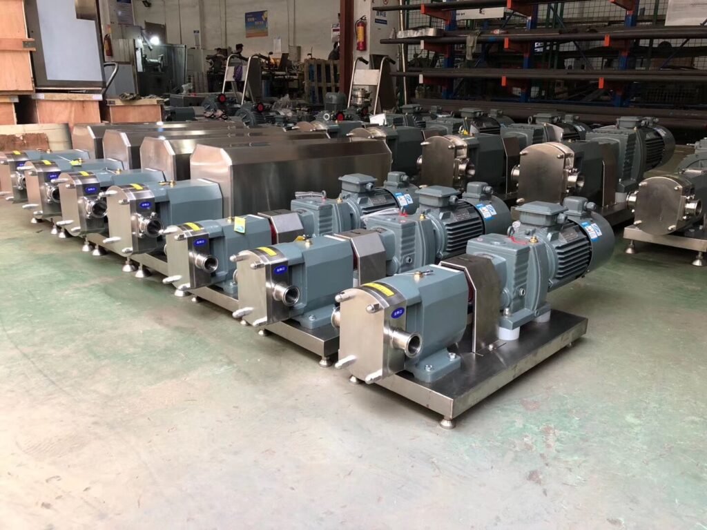 movable lobe pump